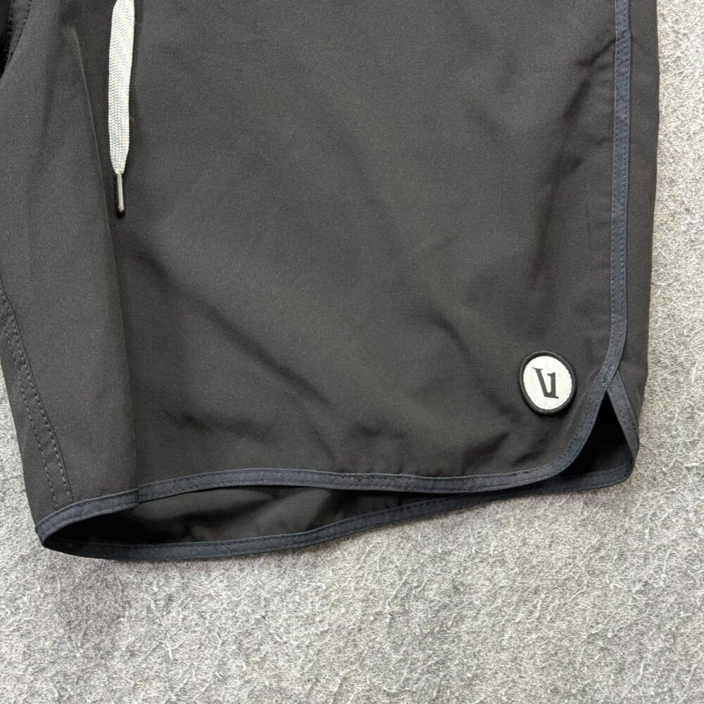 Vuori Cruise Board Shorts Men 36 Black Stretch V314 7" - Picture 4 of 15
